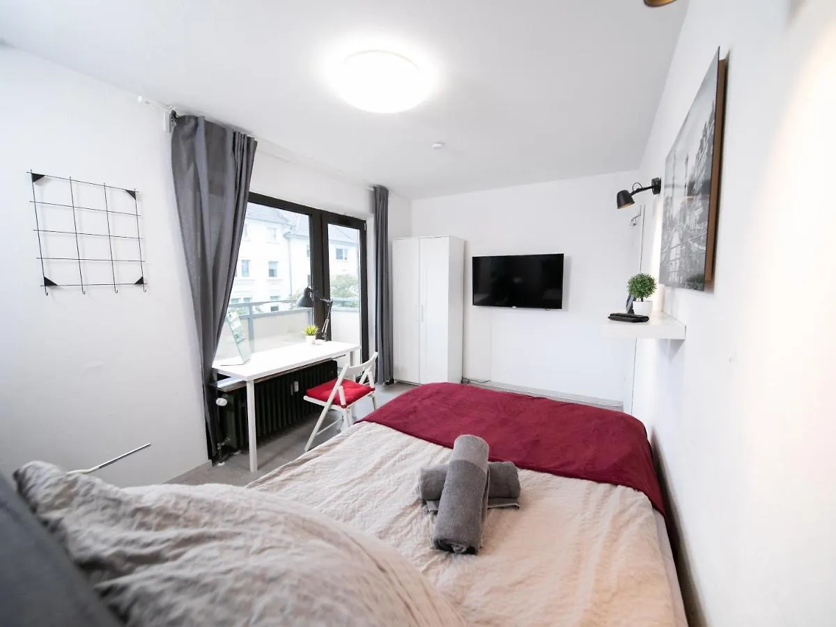 Studio Rosso - Zentral - Altstadt - Balkon - Messe Apartment Dusseldorf
